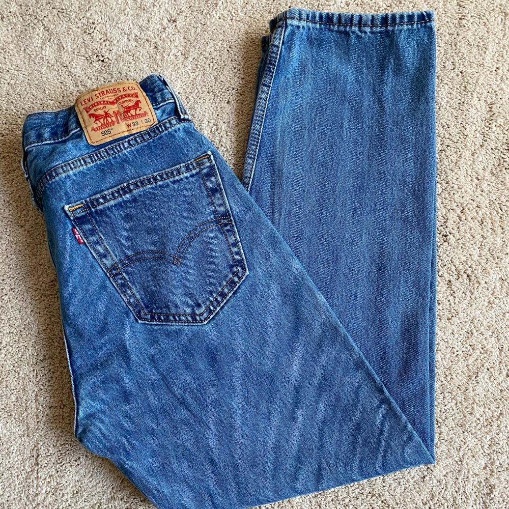 Men’s Levi’s 505 Blue Jeans- Relaxed Fit